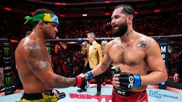 Gilbert Durinho acusou Jorge Masvidal de "trapaça" em duelo no UFC 287 (Foto: Reprodução/UFC)