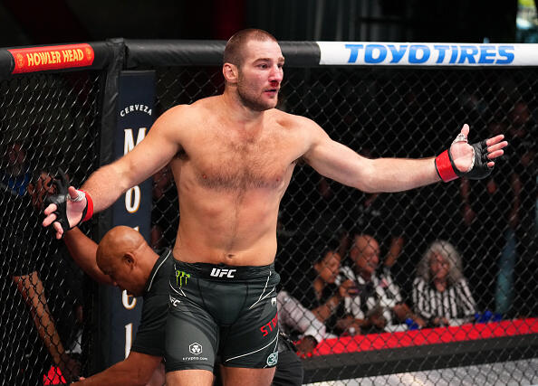 Lutador de origem árabe do UFC apoia Palestina contra Israel, e Strickland ataca: ‘Cale a boca’