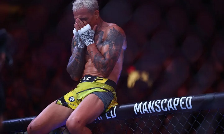 Fora do UFC 294, Charles do Bronx se pronuncia, mostra ‘corte profundo’ e imagem choca os fãs