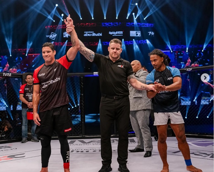 ADXC 1: Neiman Gracie finaliza ex-campeão do UFC e Roberto Cyborg dá show; resultados