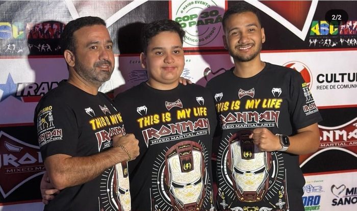 Deputado federal Olival Marques (à esquerda) e Pedro Marques (à direita) no Iron Man MMA 26 (Foto Elshaday Produções e Marcio Melo)