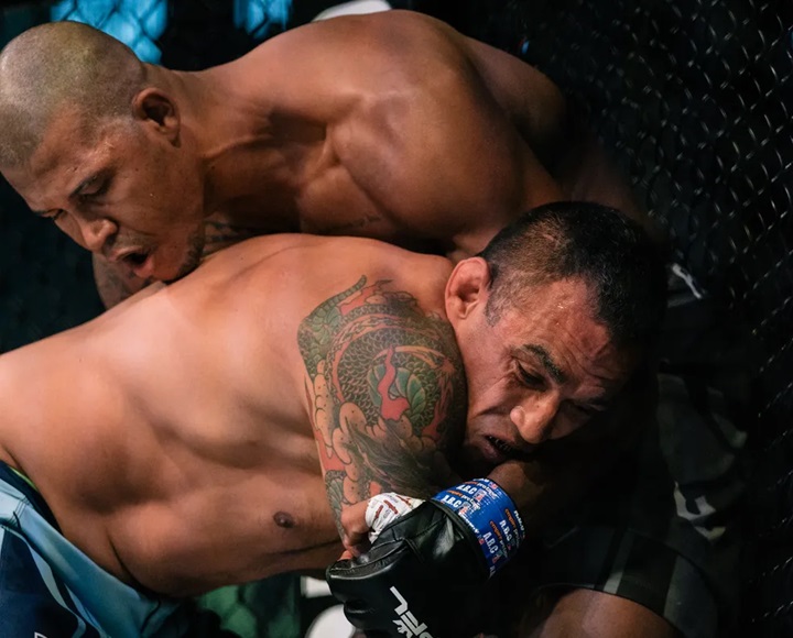 Após polêmica, duelo entre Renan Problema e Werdum ficou sem resultado (Foto: Divulgação/PFL)