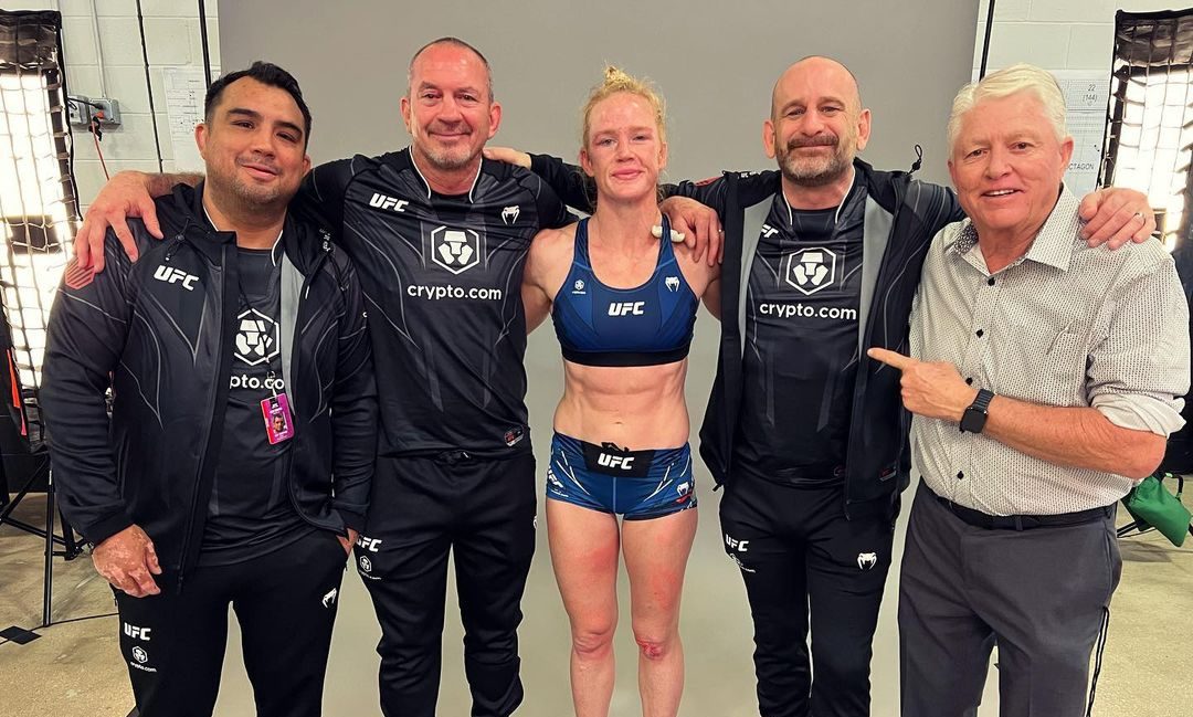 Adversária de Kayla Harrison no UFC 300, Holy Holm ‘sonha’ com outra lutadora; saiba