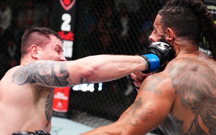 UFC Vegas 91: estreante, brasileiro aplica nocaute brutal e segue invicto no MMA; assista ao vídeo