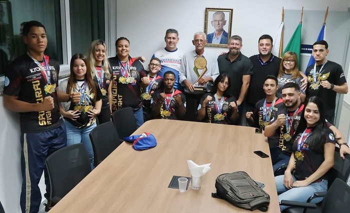 Projeto Lutar é Viver se destaca no Brasileiro de Kickboxing 2024 e recebe homenagem; veja