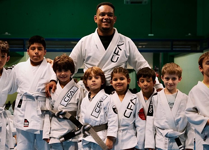 Líder da CFA Jiu-Jitsu em Madrid, faixa-preta brasileiro projeta chegada da ISBJJA na Espanha