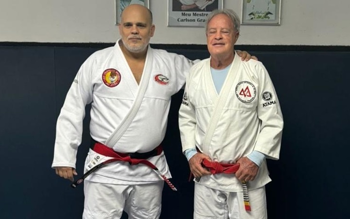 Histórico! Leo Castello Branco recebe a faixa-coral de Jiu-Jitsu e ...