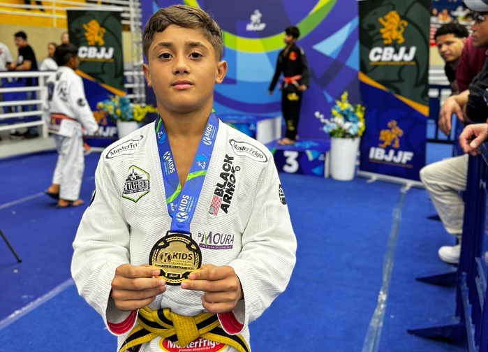 Craque da nova geração do Jiu-Jitsu, Daniel 220v ministra aulão solidário neste sábado (21), no Rio