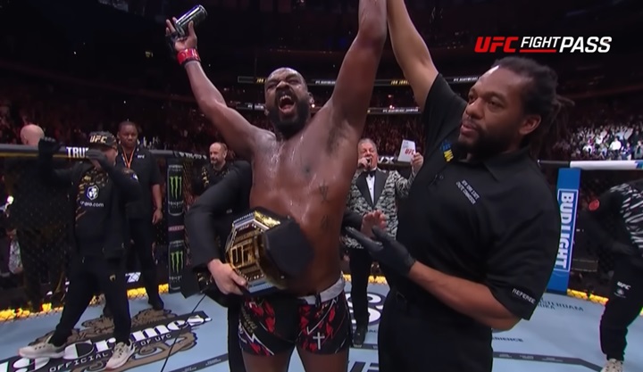 Poatan ou Aspinall? Jon Jones volta aos treinos e revela negociações com o UFC para luta em 2025