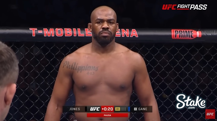 Fora do UFC? Jon Jones inicia em nova carreira e expõe desafios do começo: ‘Lição de humildade’