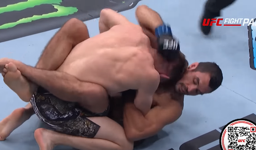 Moicano cita ‘Jiu-Jitsu antigo’ de Kron Gracie no UFC 310 e afirma: ‘Perdeu muita efetividade’