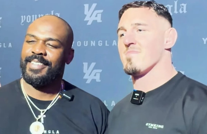 Aspinall não mostra interesse em enfrentar Jon Jones na Casa Branca: ‘É apenas falsa esperança’