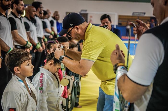 Circuito MS de Jiu-Jitsu: superlutas e duelos de alto nível agitam etapa da FSMJJ em Jardim 1 Do kids ao master, diversos campeões foram consagrados (Foto Yasmin Soares / @soanovfotografias)