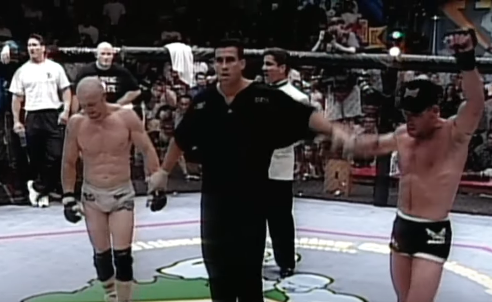 Vai pedir música? Hall da Fama do UFC é preso pela terceira vez por dirigir embriagado; saiba