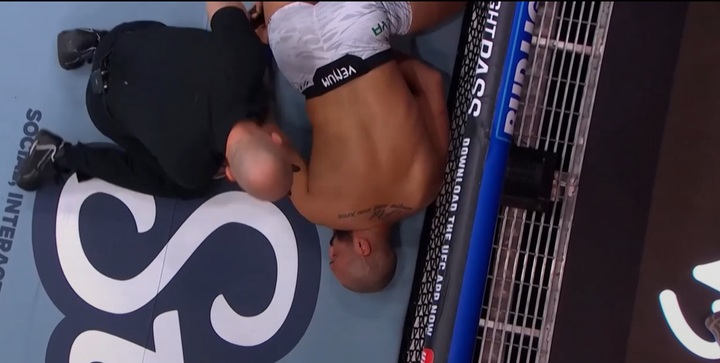 UFC 315: Bruno Blindado é nocauteado de forma brutal e amarga quinta derrota seguida; assista