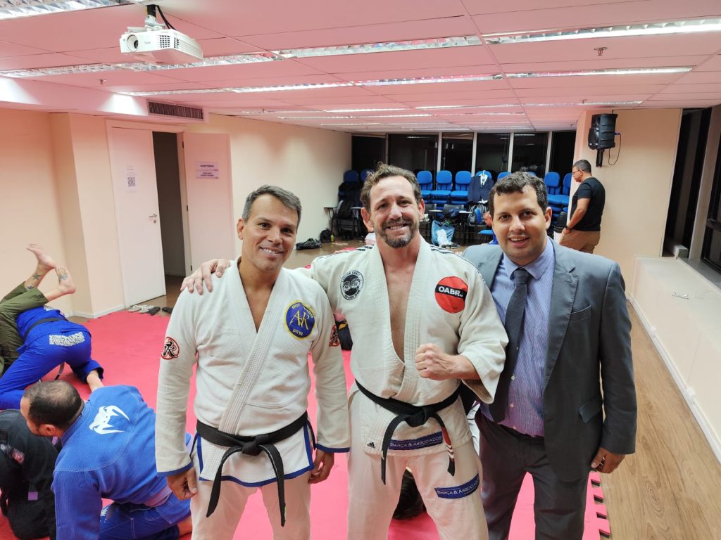 Treinos de Jiu-Jitsu na OAB-RJ iniciam com sucesso, e coordenador avalia: 'Unir a classe' 1 WhatsApp Image 2025 06 20 at 17.21.23