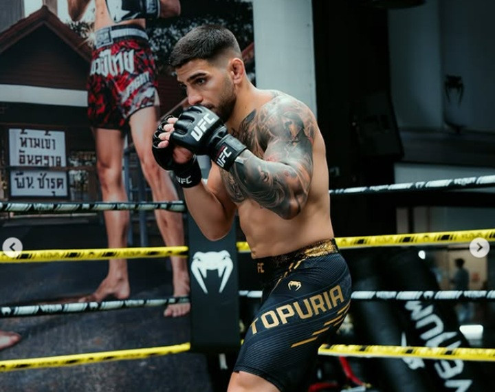 Topuria x Canelo? Masvidal abre o jogo sobre chances do campeão do UFC em eventual luta