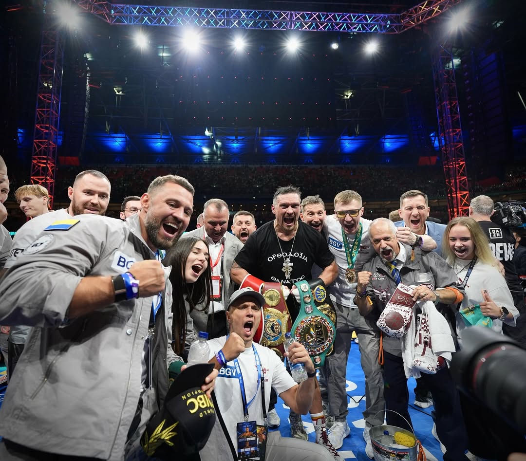 Em atuação de gala, Usyk nocauteia Dubois em Wembley e mantém cinturões dos pesados