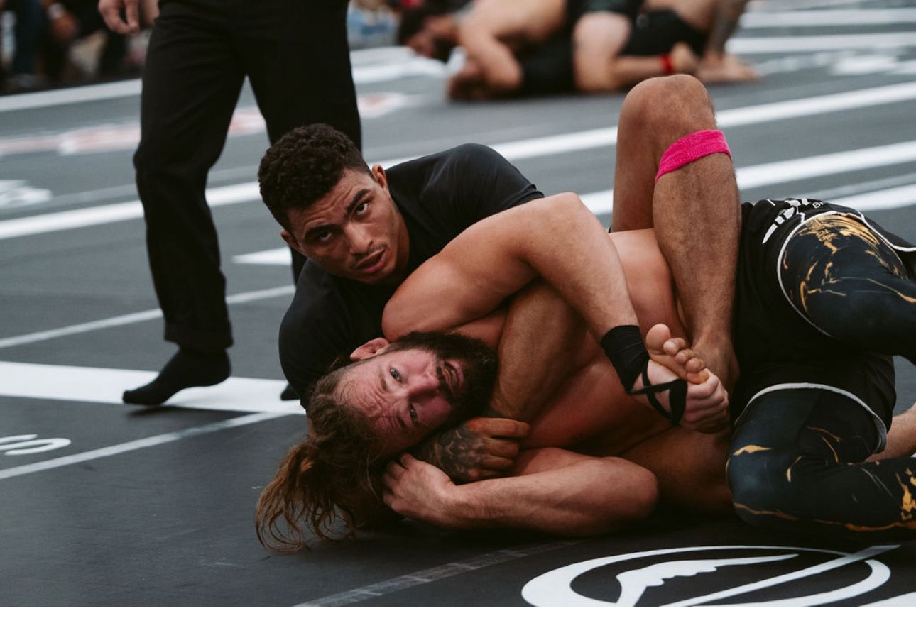 Após grave acidente de moto, promessa do Jiu-Jitsu se recupera e mira torneios No-Gi