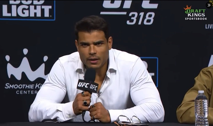 O que houve? Borrachinha apresenta ‘tremedeira’ em coletiva e preocupa fãs antes do UFC 318