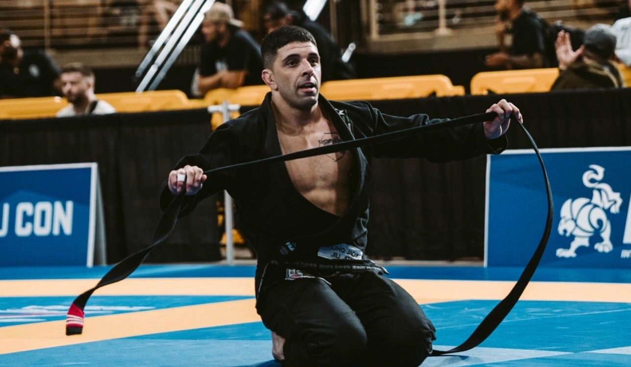 Ex-TUF Brasil se destaca no Jiu-Jitsu e avalia sentimento: ‘A vontade de vencer é a mesma’